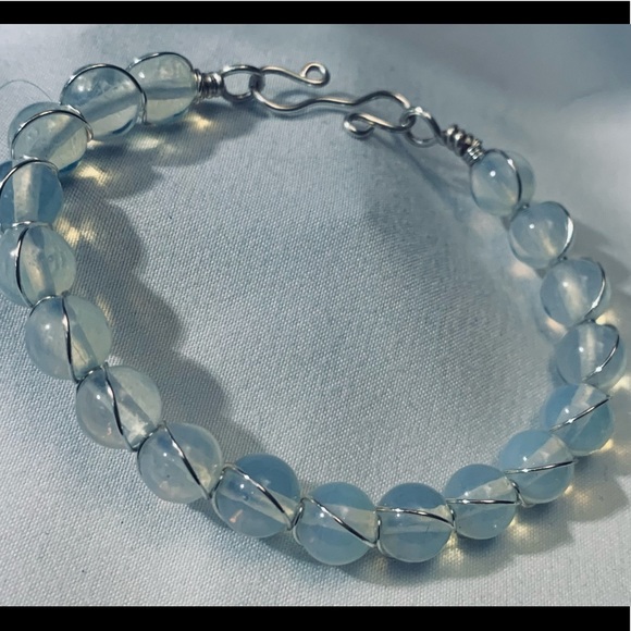 Pretty Moonstone Wire Wrapped Bracelet New NWT - Picture 2 of 5